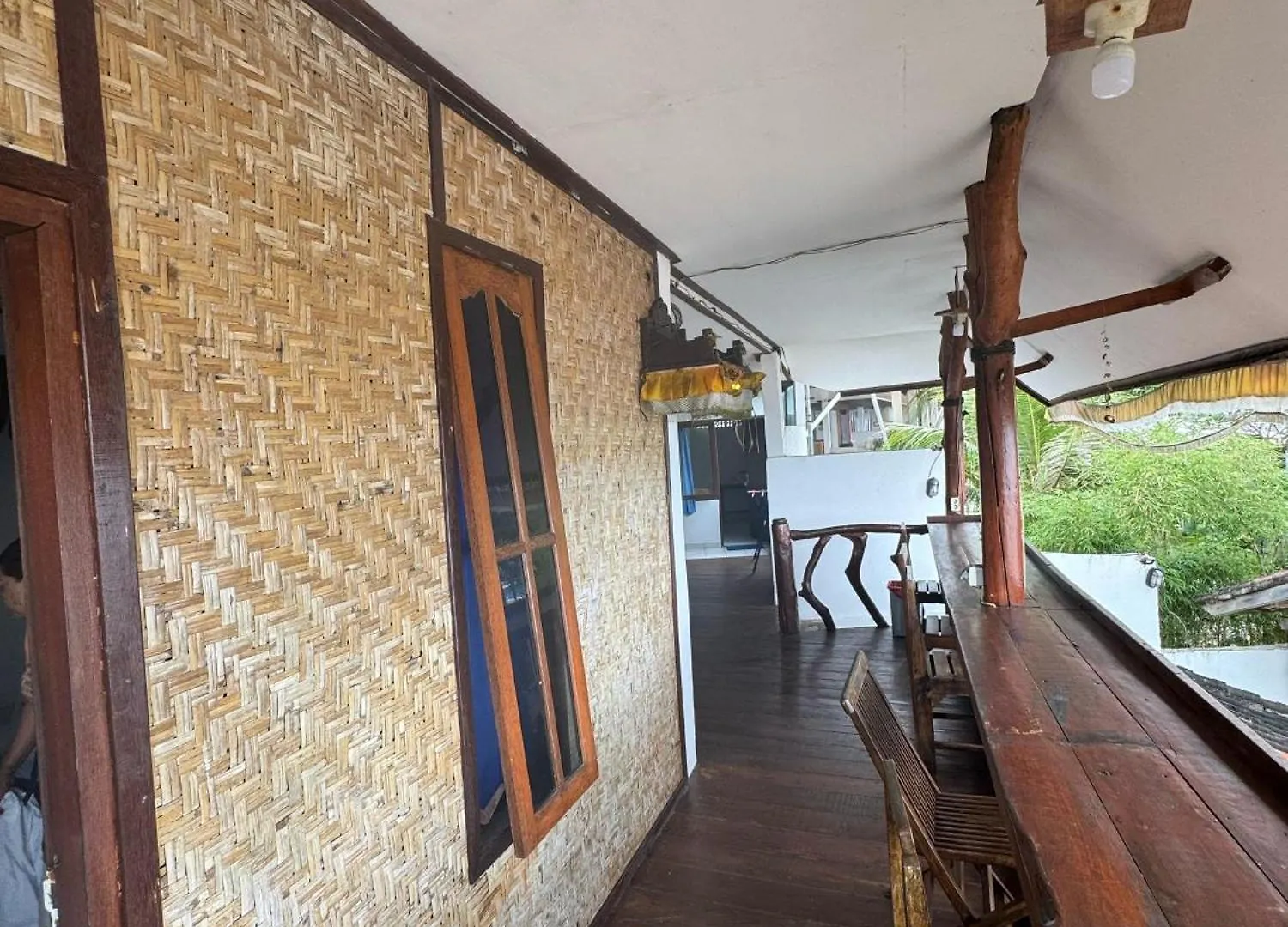 Santai Guesthouse Balangan Pecatu  Indonesia